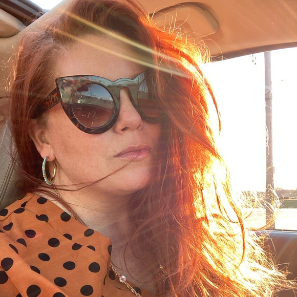 Meet your Posher, Rachel - Picture 4 of 16